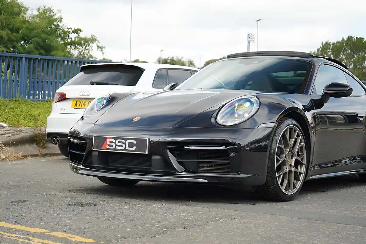 Used 2021 Porsche 911 Carrera 4S Black - Interior and Exterior details 9
