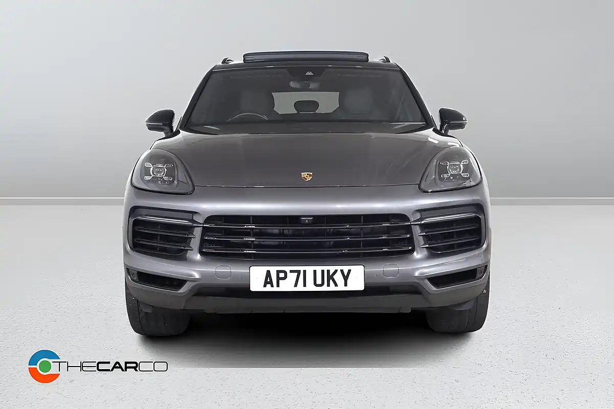 Used 2021 Porsche Cayenne Grey - Interior and Exterior details 2
