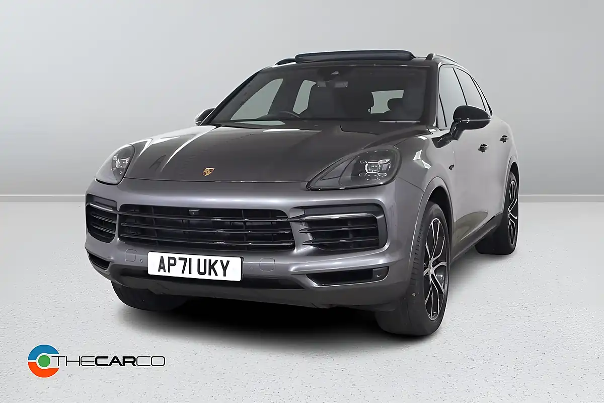 Used 2021 Porsche Cayenne Grey - Interior and Exterior details 3