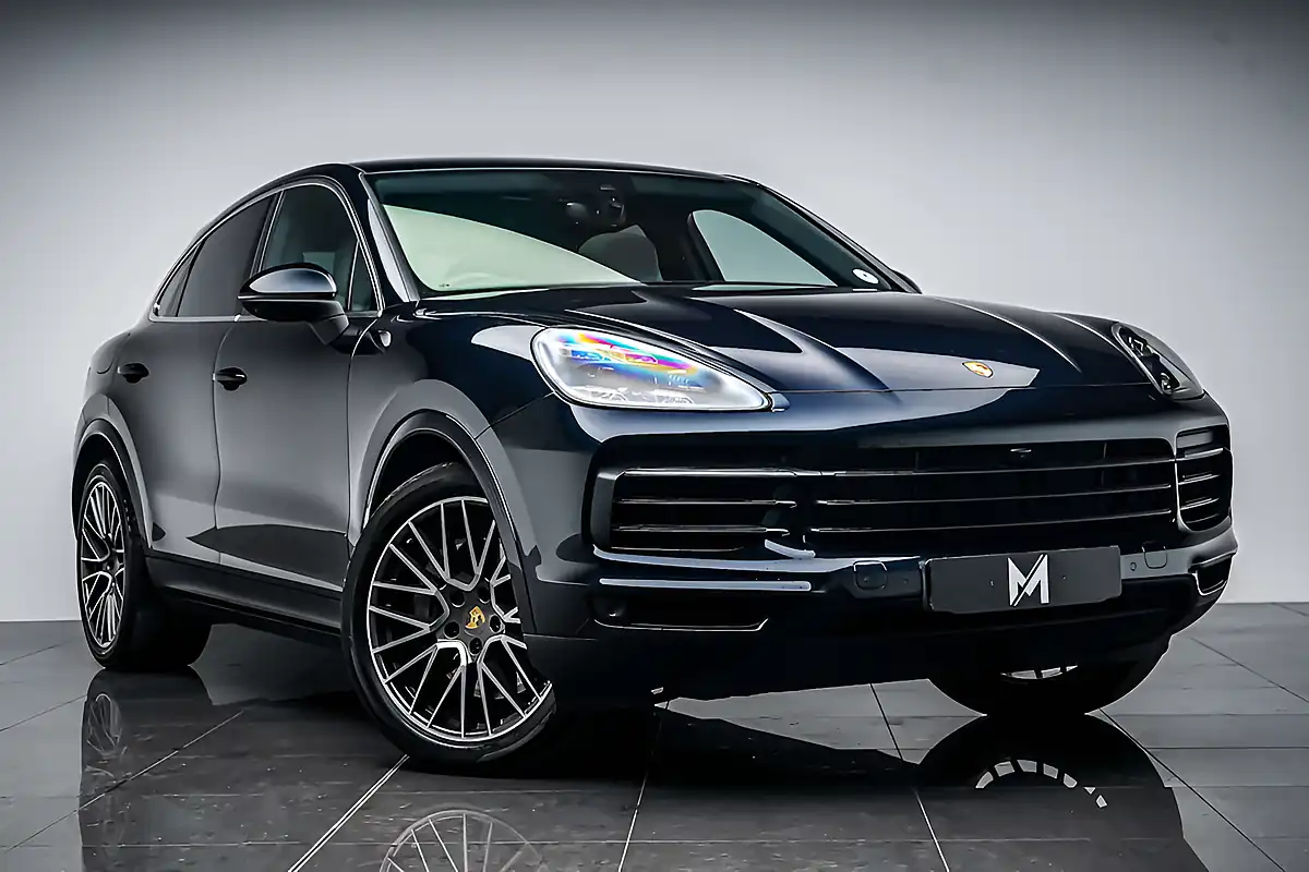 Used 2021 Porsche Cayenne S Coupe Blue - Front View