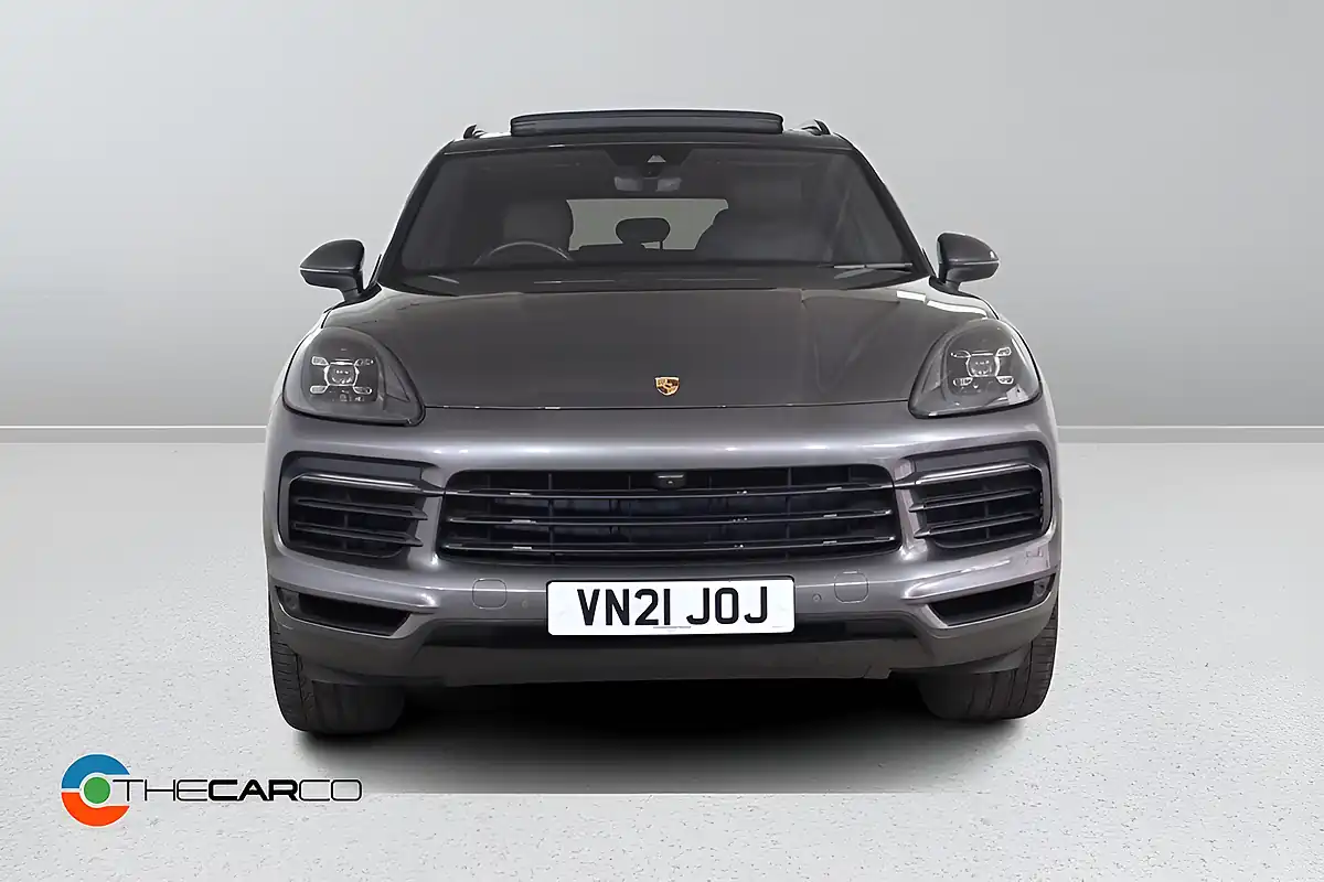 Used 2021 Porsche Cayenne Tiptronics Grey - Interior and Exterior details 3