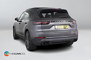 Used 2021 Porsche Cayenne Tiptronics Grey - Interior and Exterior details 9