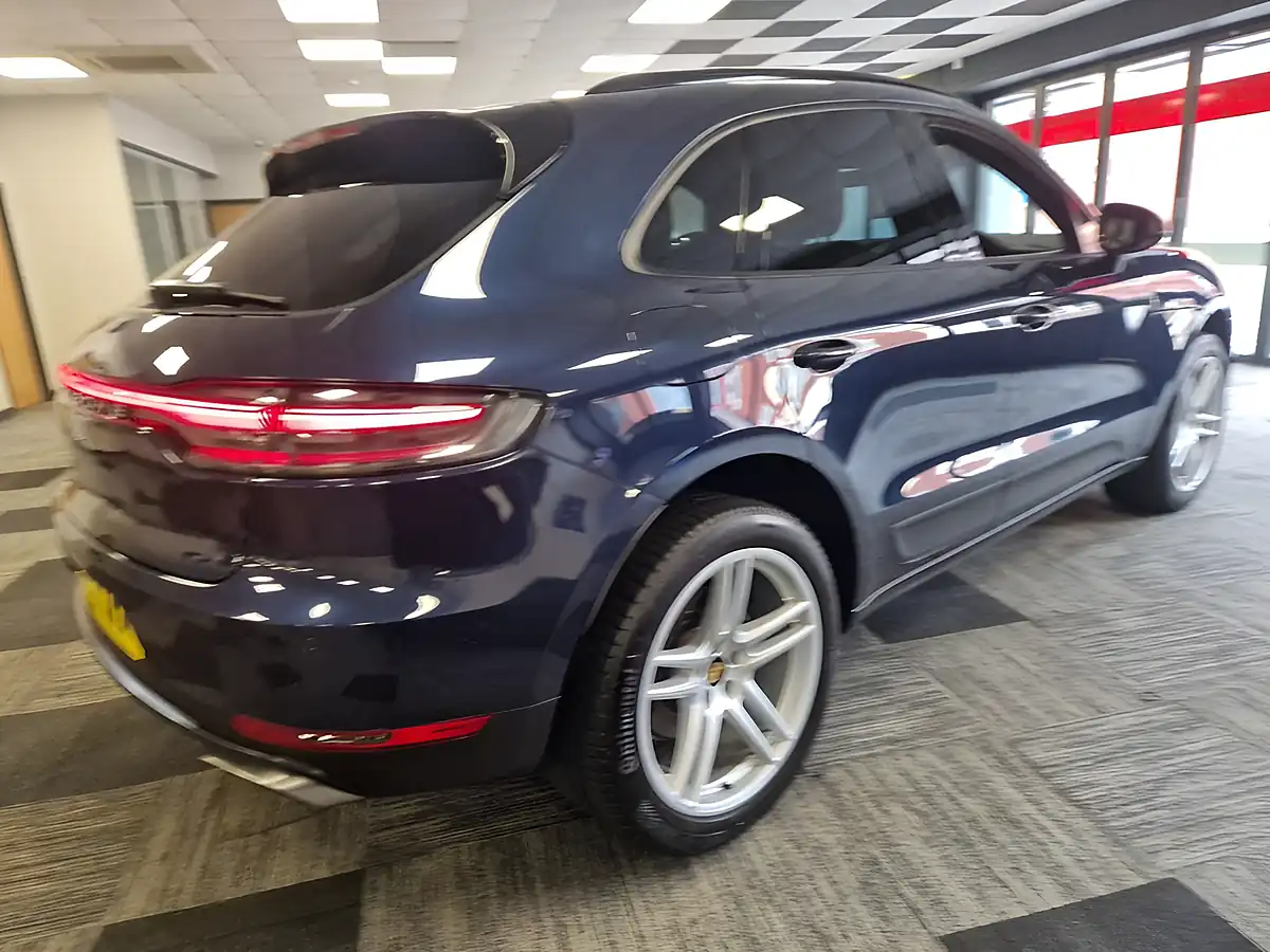 Used 2021 Porsche Macan Blue - Interior and Exterior details 3