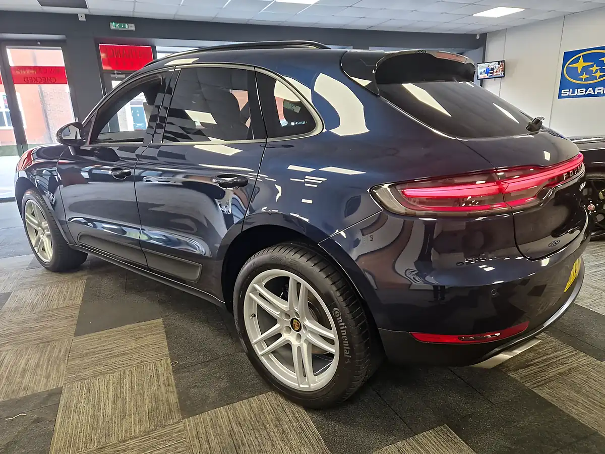 Used 2021 Porsche Macan Blue - Interior and Exterior details 4