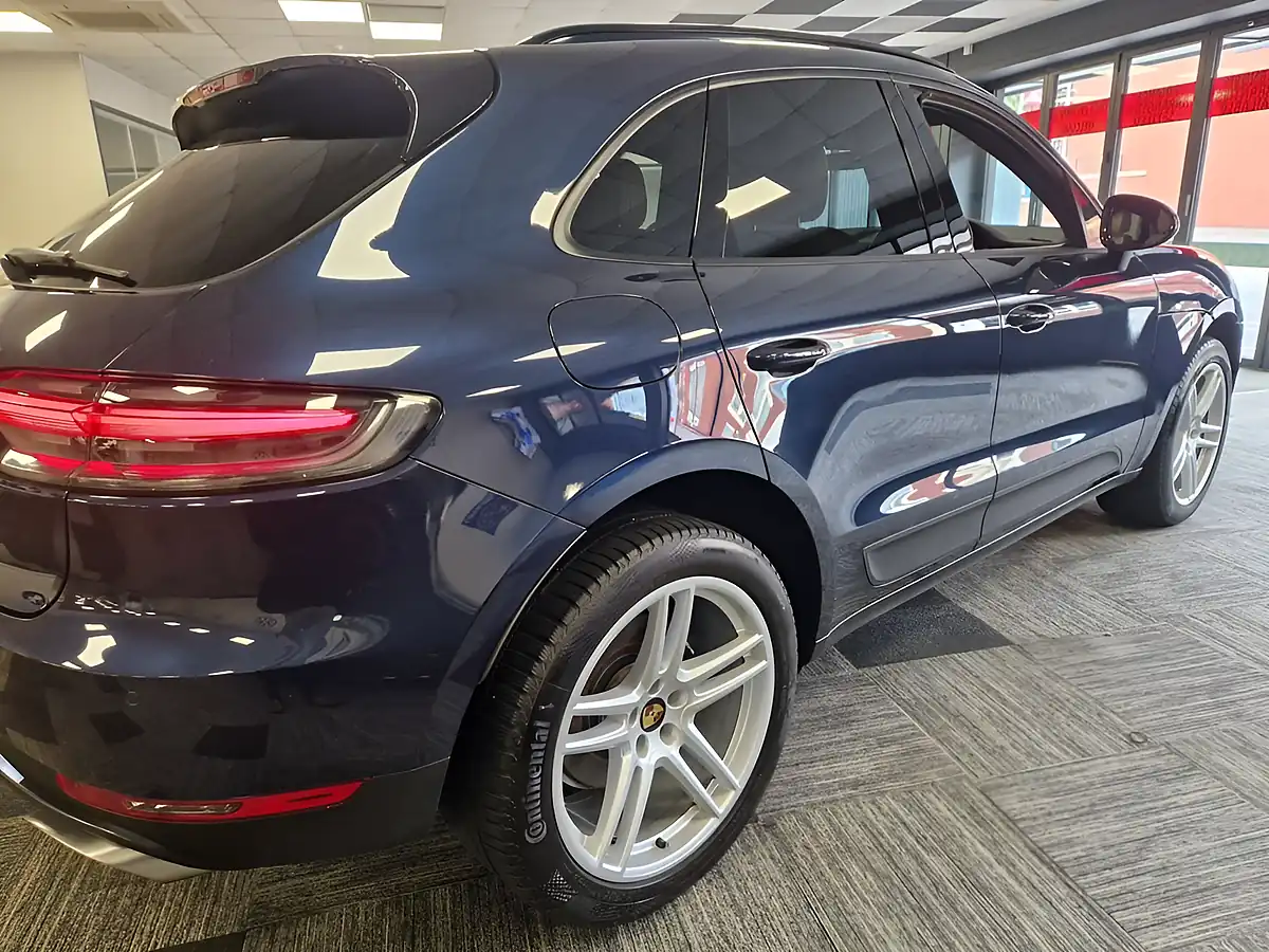 Used 2021 Porsche Macan Blue - Interior and Exterior details 7