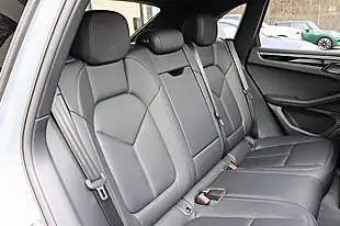 Used 2021 Porsche Macan Dolomite Silver - Interior and Exterior details 5