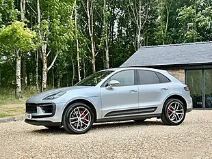 Used 2021 Porsche Macan S Dolomite Silver - Interior and Exterior details 3