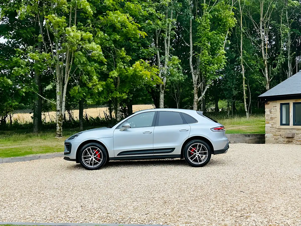 Used 2021 Porsche Macan S Dolomite Silver - Interior and Exterior details 7