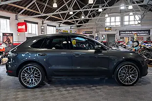 Used 2021 Porsche Macan S Pan Roof Sports Exhaust Sports Chrono 21" Alloys Volcano Grey Metallic - Interior and Exterior details 2