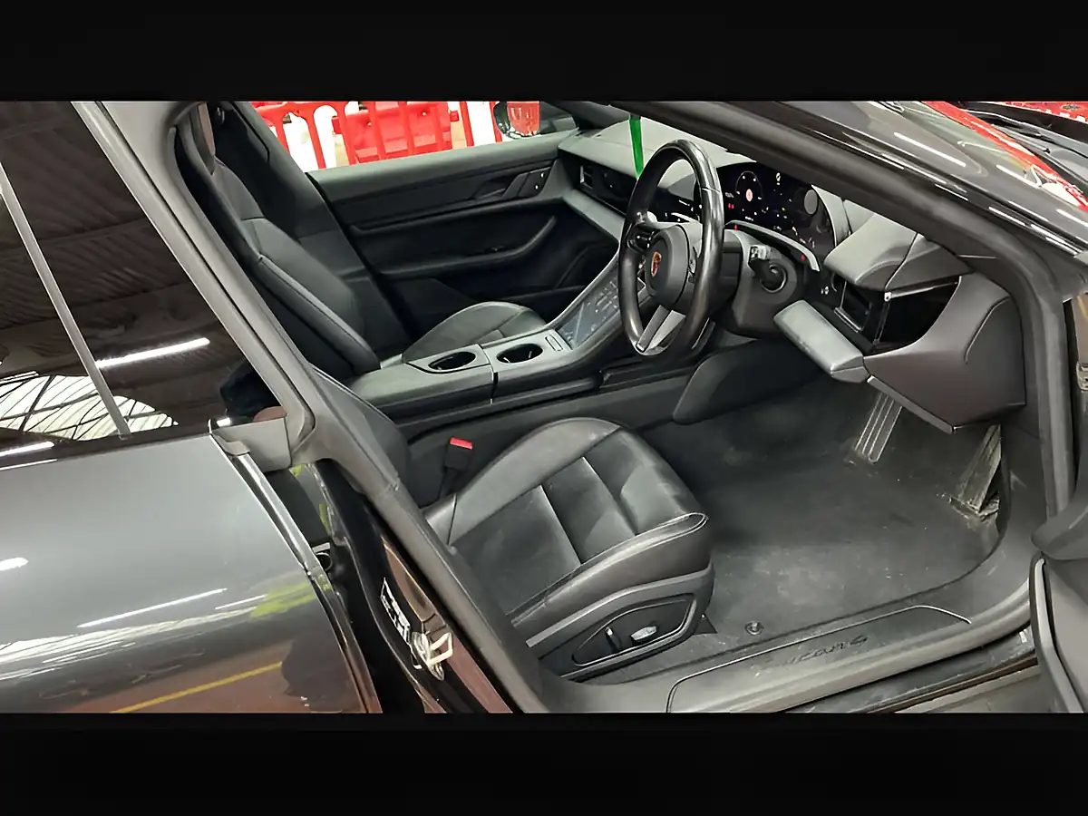 Used 2021 Porsche Taycan 4 Cross Turismo Volcano Grey - Interior and Exterior details 11