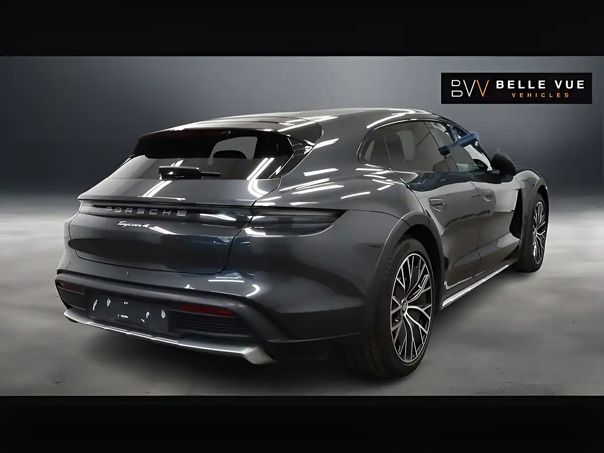 Used 2021 Porsche Taycan 4 Cross Turismo Volcano Grey - Interior and Exterior details 4