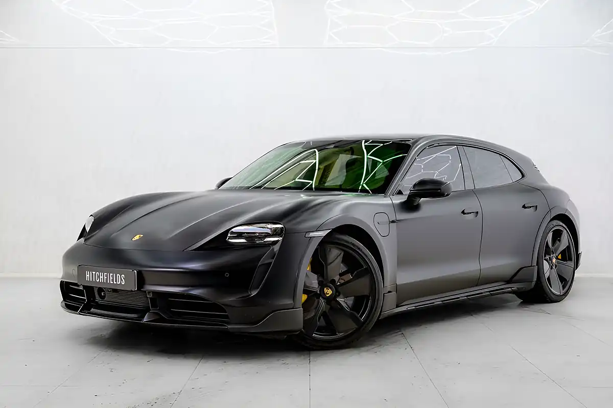 Used 2021 Porsche Taycan Cross Turismo Performance Plus Black - Interior and Exterior details 5