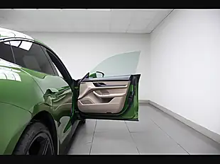 Used 2021 Porsche Taycan Performance 4S Mamba Green - Interior and Exterior details 17