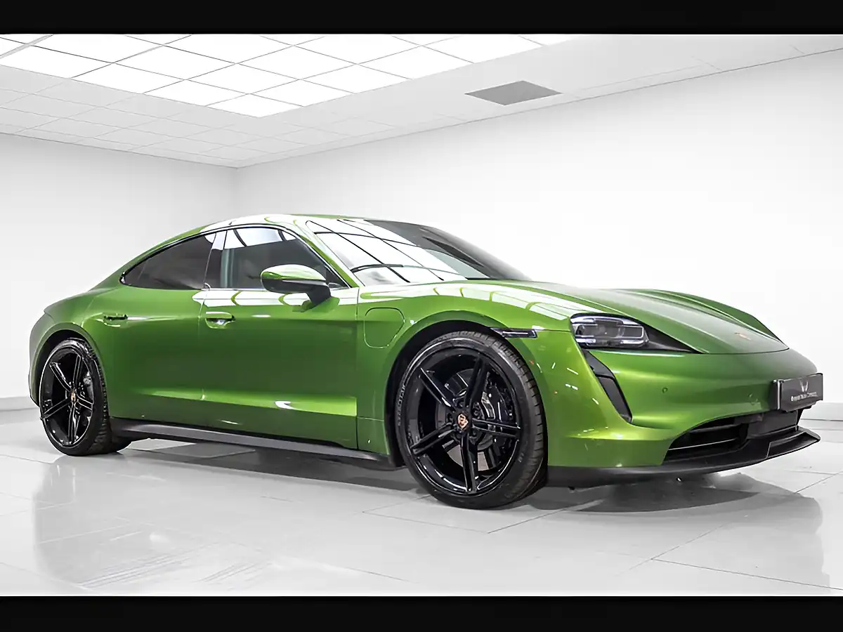 Used 2021 Porsche Taycan Performance 4S Mamba Green - Interior and Exterior details 8