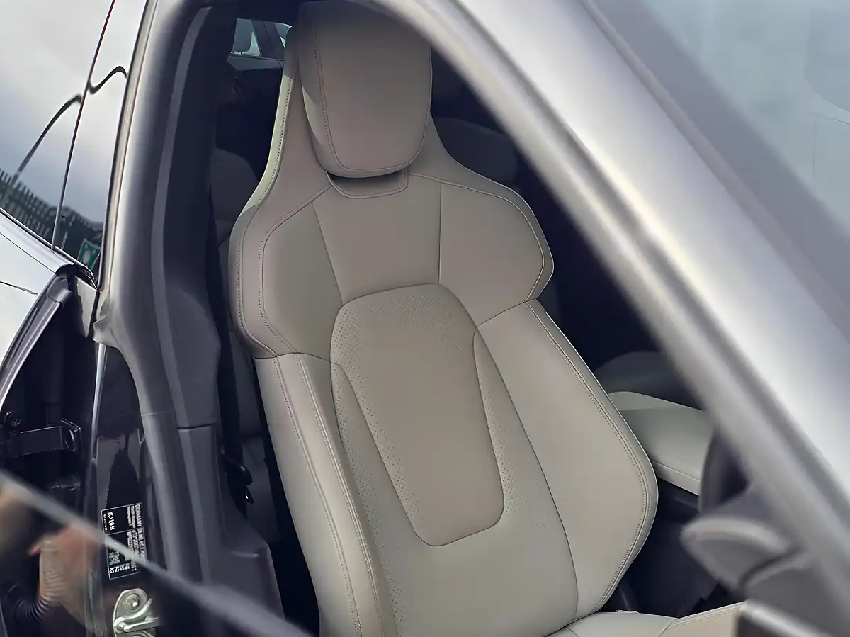 Used 2021 Porsche Taycan Performance Plus Cross Turismo Grey - Interior and Exterior details 4