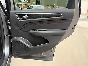Used 2021 Renault Arkana R.s. Line Grey - Interior and Exterior details 17