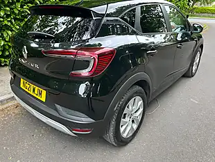 Used 2021 Renault Captur Iconic Black - Interior and Exterior details 10