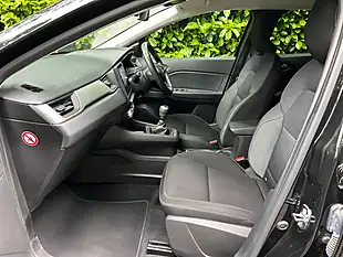Used 2021 Renault Captur Iconic Black - Interior and Exterior details 14