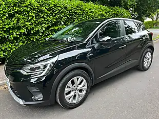 Used 2021 Renault Captur Iconic Black - Interior and Exterior details 18