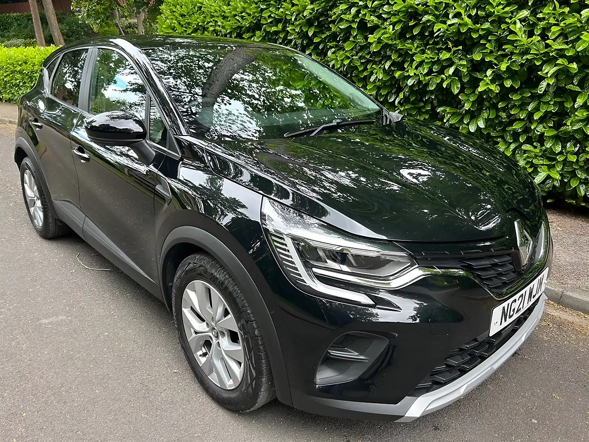 Used 2021 Renault Captur Iconic Black - Interior and Exterior details 2