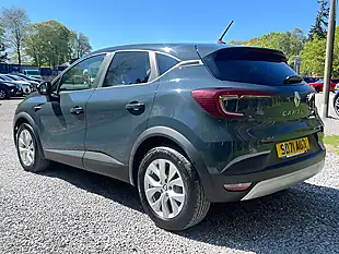 Used 2021 Renault Captur Iconic Boston Blue - Interior and Exterior details 7