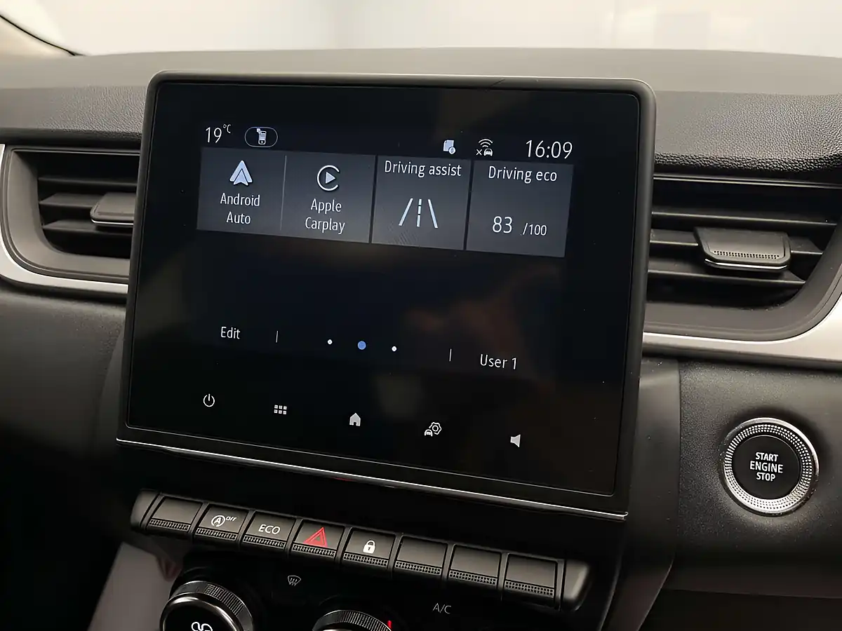 Used 2021 Renault Captur Iconic Grey - Interior and Exterior details 13