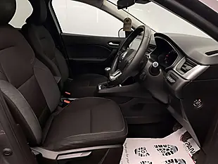 Used 2021 Renault Captur Iconic Grey - Interior and Exterior details 9