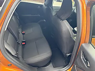 Used 2021 Renault Captur Iconic Orange - Interior and Exterior details 11