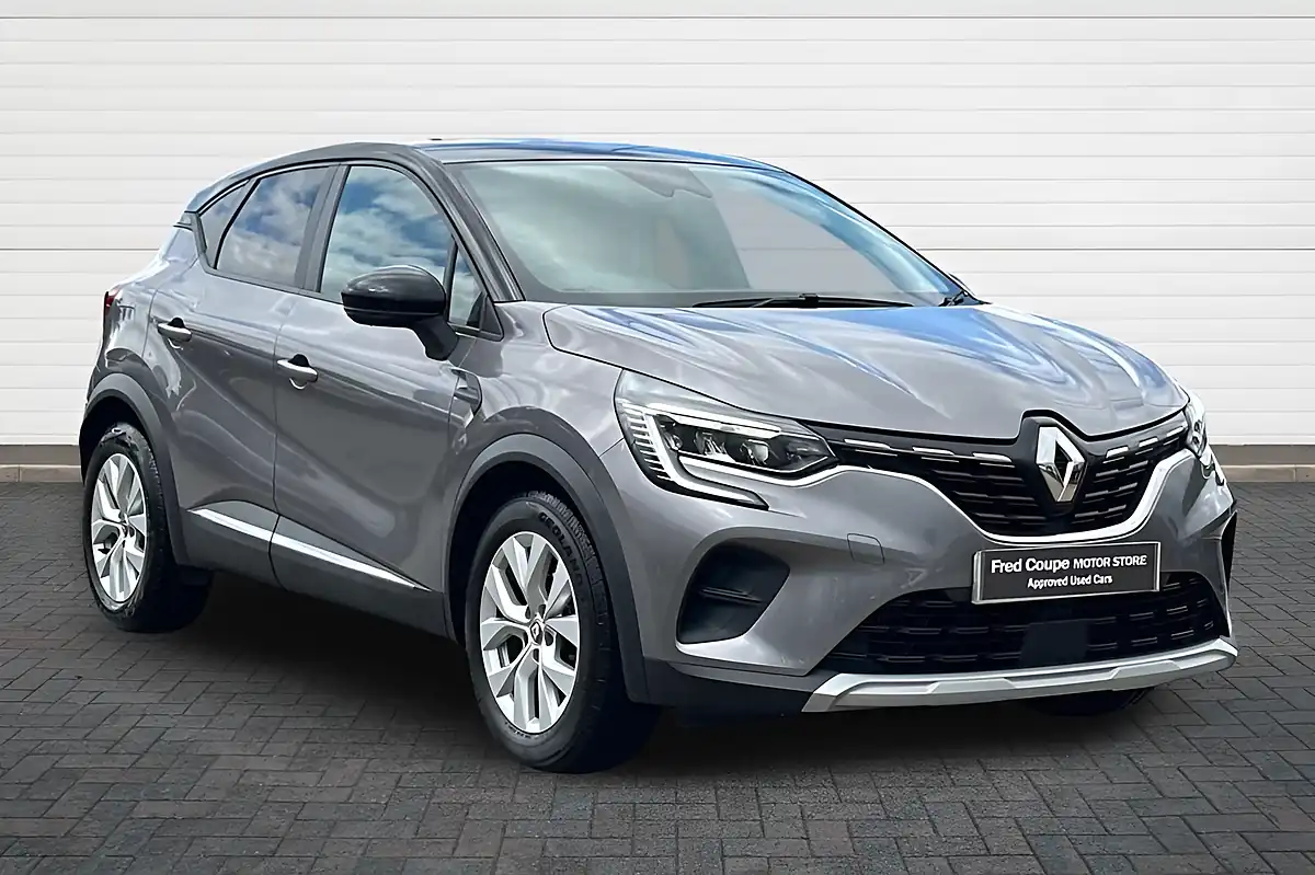 Used 2021 Renault Captur Iconic Oyster Grey/ Diamond Black - Front View