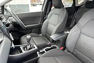 Used 2021 Renault Captur Iconic Oyster Grey/ Diamond Black - Interior and Exterior details 11