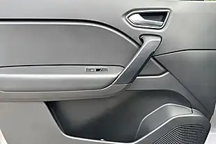 Used 2021 Renault Captur Iconic Oyster Grey/ Diamond Black - Interior and Exterior details 13