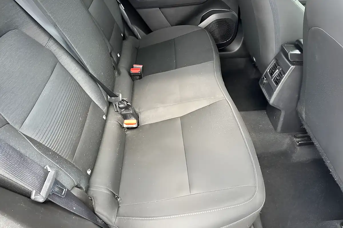Used 2021 Renault Captur Iconic Oyster Grey/ Diamond Black - Interior and Exterior details 16