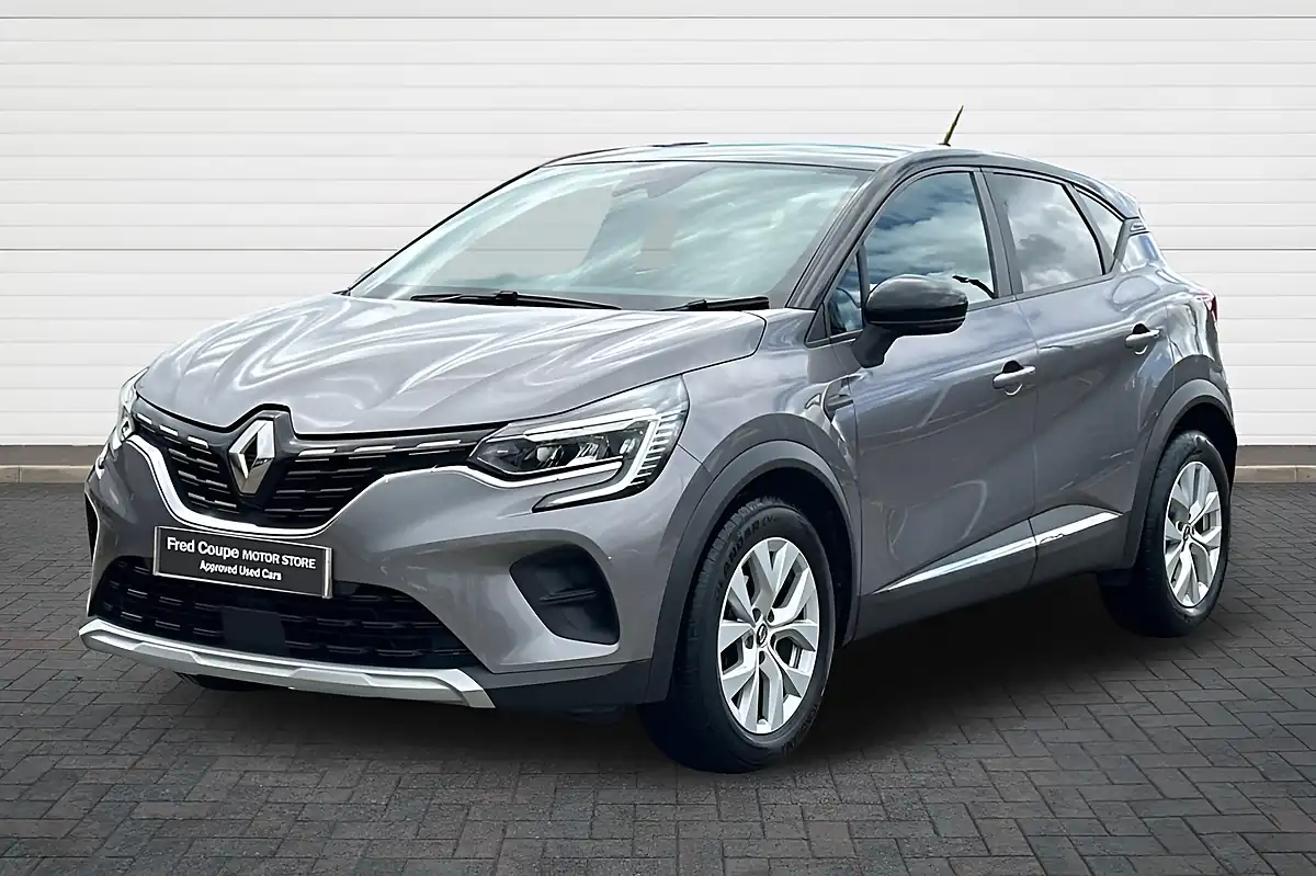 Used 2021 Renault Captur Iconic Oyster Grey/ Diamond Black - Interior and Exterior details 7