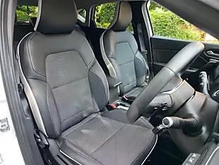 Used 2021 Renault Captur S Edition White - Interior and Exterior details 13