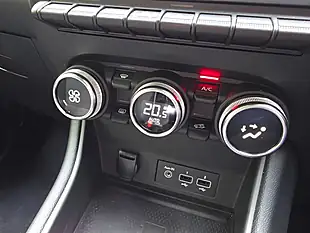 Used 2021 Renault Captur S Edition White - Interior and Exterior details 14