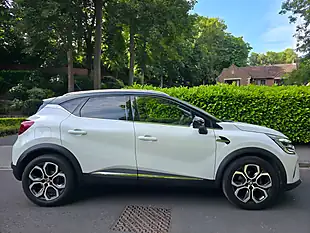 Used 2021 Renault Captur S Edition White - Interior and Exterior details 18