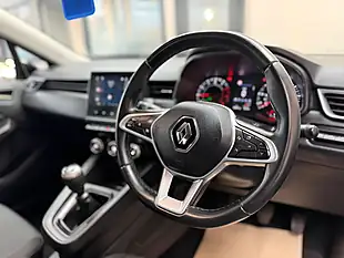 Used 2021 Renault Clio Iconic Black - Interior and Exterior details 15