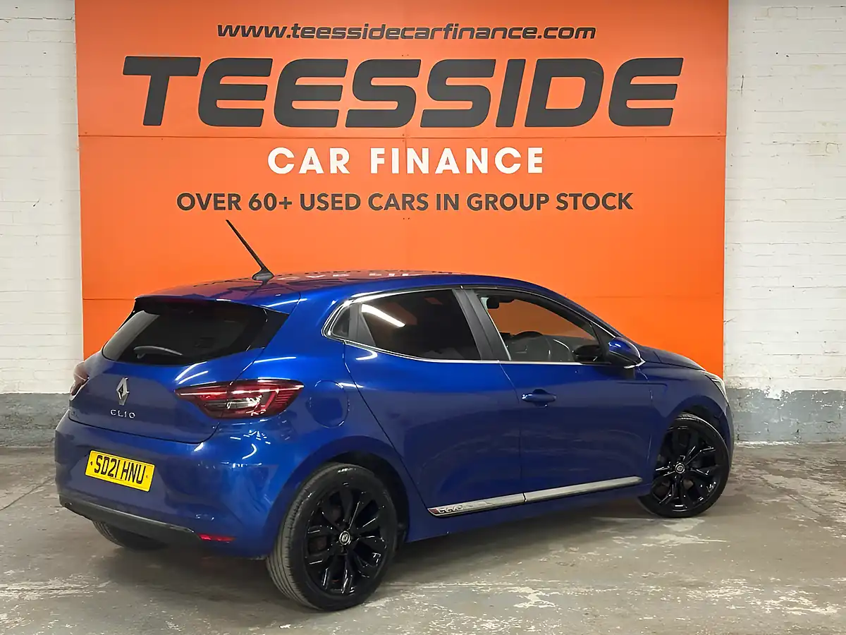 Used 2021 Renault Clio S Edition Blue - Interior and Exterior details 5