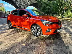 Used 2021 Renault Clio S Edition Orange - Interior and Exterior details 2