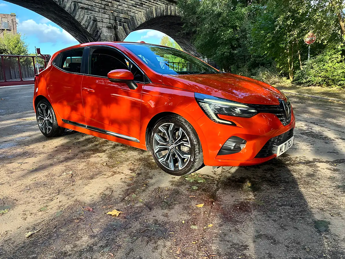 Used 2021 Renault Clio S Edition Orange - Interior and Exterior details 2