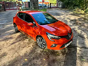 Used 2021 Renault Clio S Edition Orange - Interior and Exterior details 20