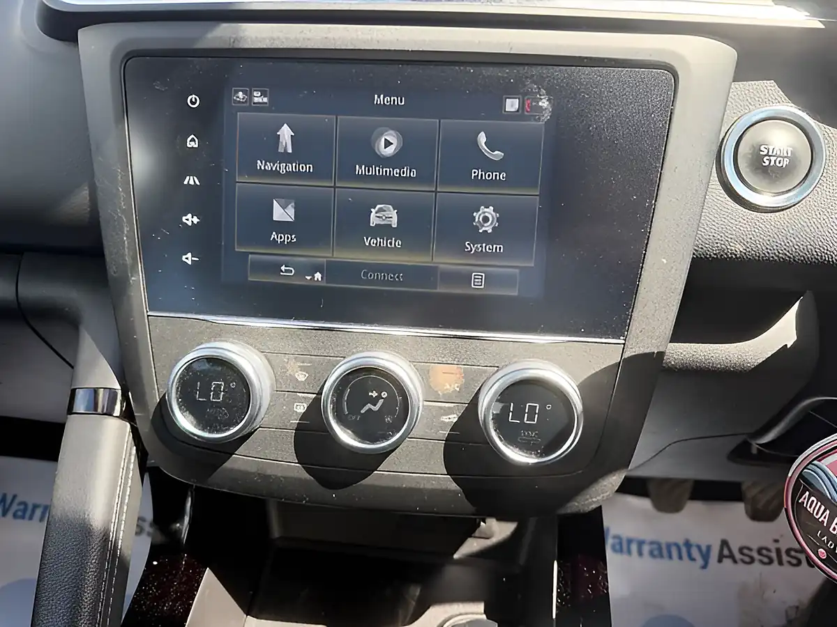 Used 2021 Renault Kadjar Iconic Black - Interior and Exterior details 11