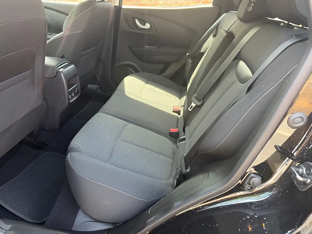 Used 2021 Renault Kadjar Iconic Black - Interior and Exterior details 14