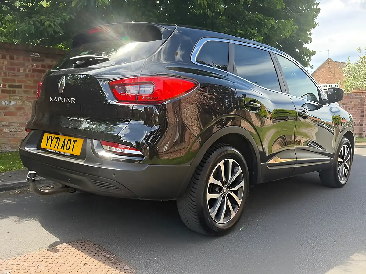 Used 2021 Renault Kadjar Iconic Black - Interior and Exterior details 4