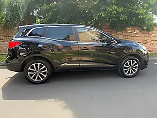 Used 2021 Renault Kadjar Iconic Black - Interior and Exterior details 7
