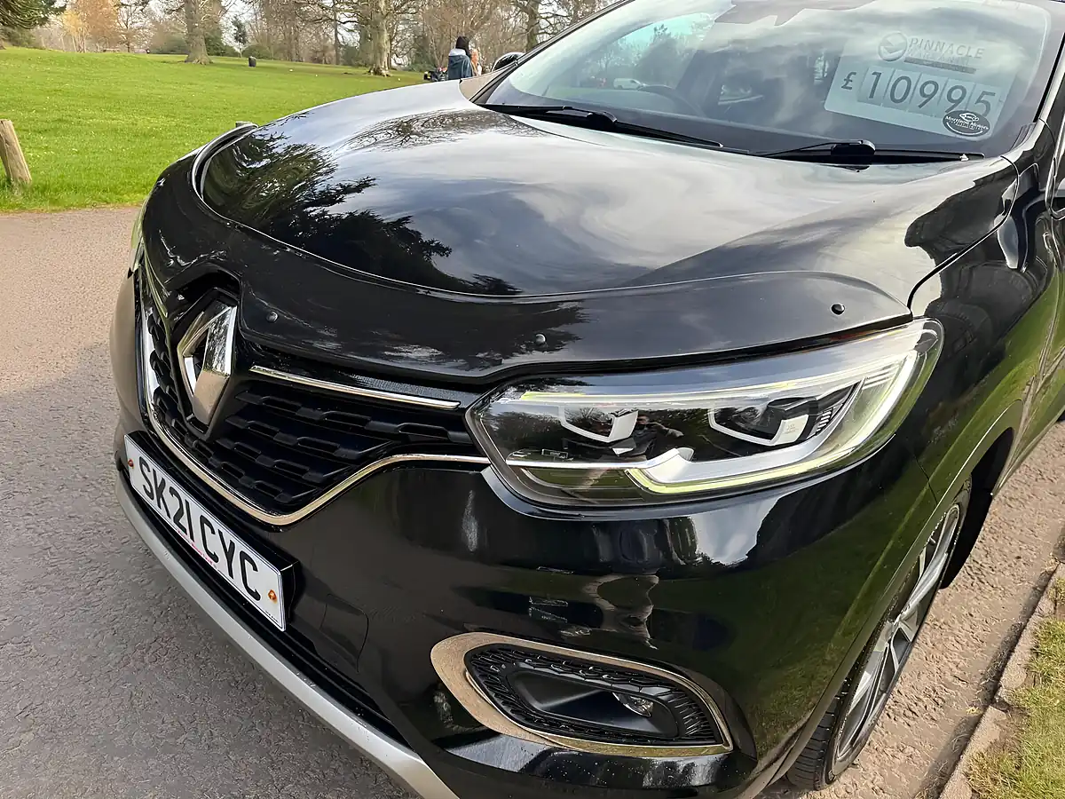 Used 2021 Renault Kadjar S Edition Black - Interior and Exterior details 11