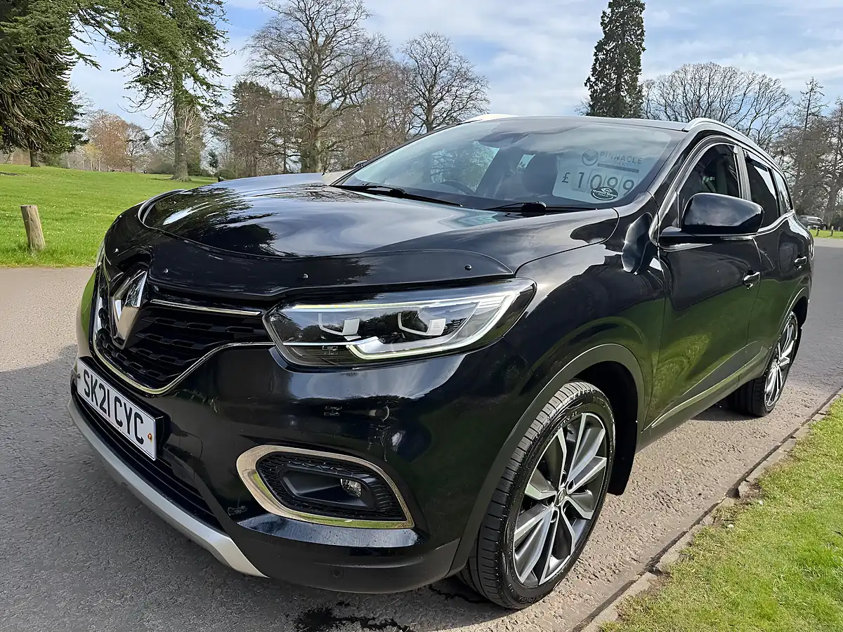 Used 2021 Renault Kadjar S Edition Black - Interior and Exterior details 4