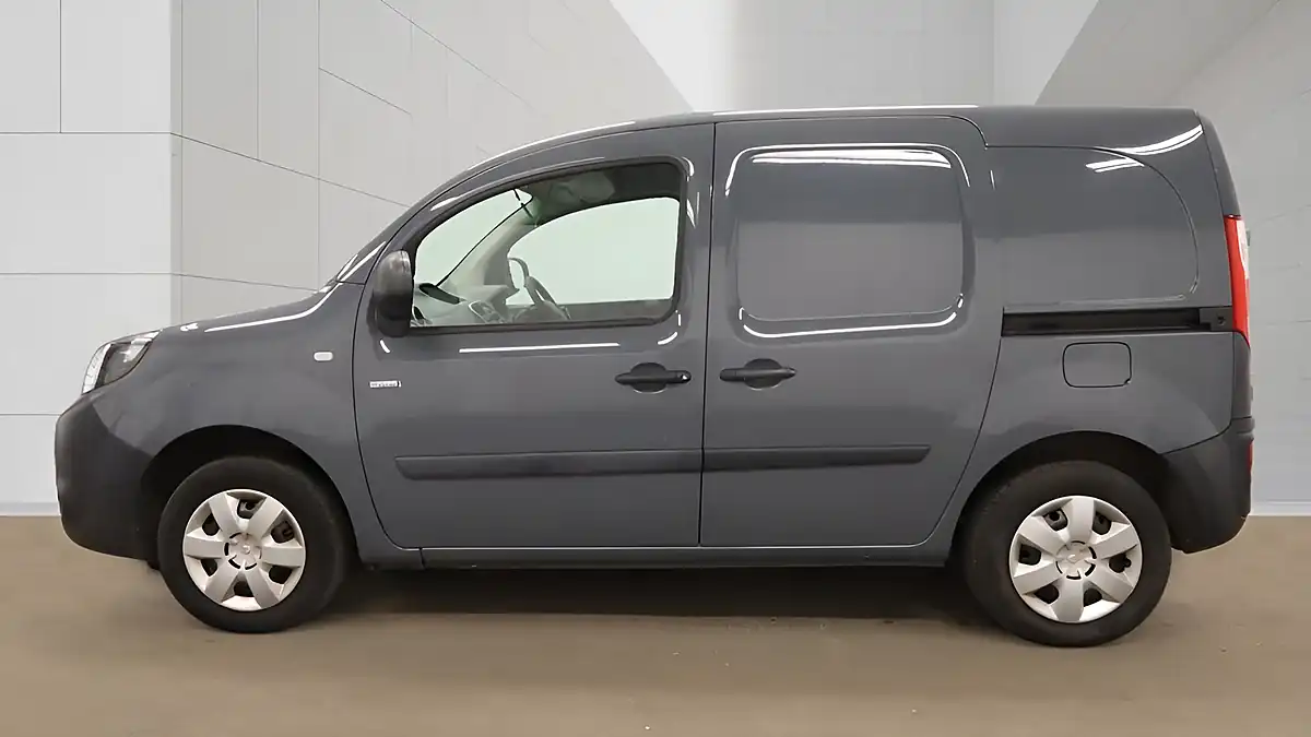 Used 2021 Renault Kangoo Business+ Grey - Interior and Exterior details 8