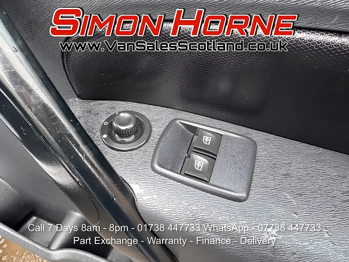 Used 2021 Renault Kangoo Business - Interior and Exterior details 14