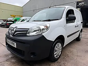 Used 2021 Renault Kangoo Business White - Interior and Exterior details 13
